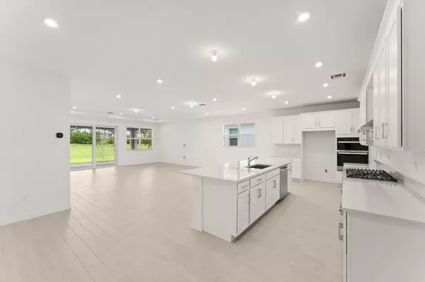 Port Saint Lucie, FL 34987,10152 SW Carnelian ST