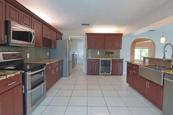 Boca Raton, FL 33433,23325 Lago Mar CIR