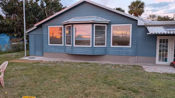 Okeechobee, FL 34974,6554 SE Us Highway 441