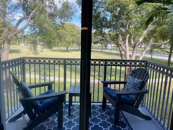 Delray Beach, FL 33444,2050 Alta Meadows LN 2106