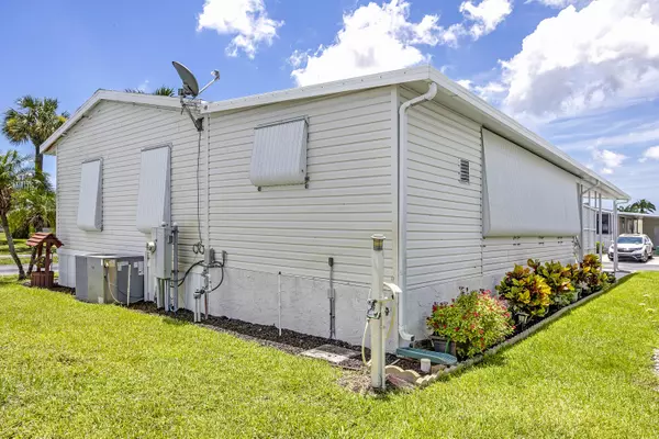 Boynton Beach, FL 33436,59001 Captiva Bay