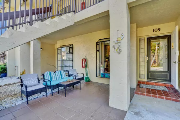 Deerfield Beach, FL 33442,1977 SW 15th ST 109