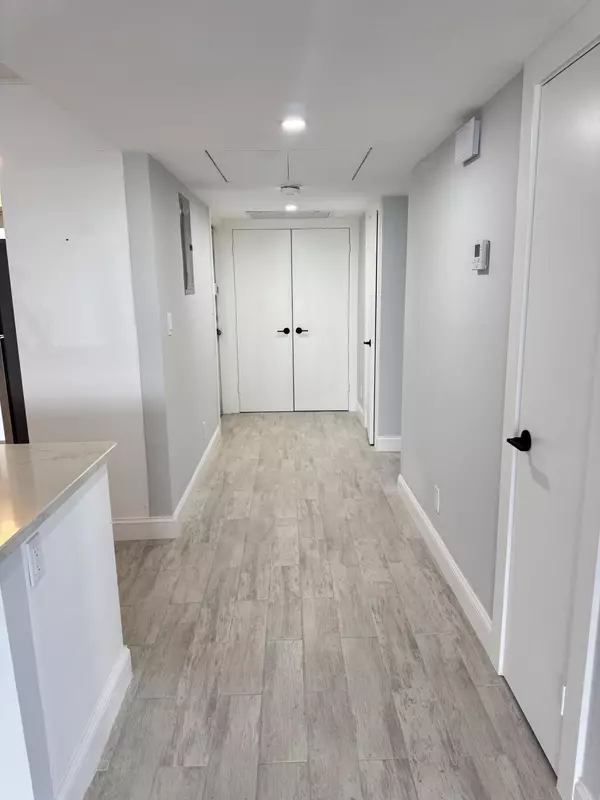 Pompano Beach, FL 33069,3001 S Course DR 410