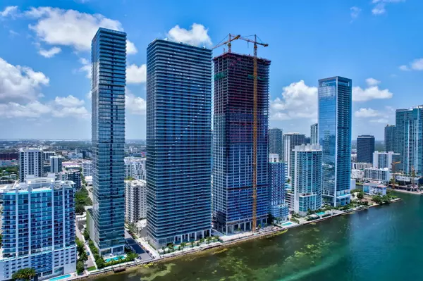 700 NE 24th ST 2201, Miami, FL 33131
