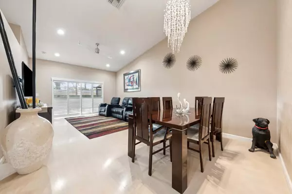 Boynton Beach, FL 33437,12100 Serafino ST