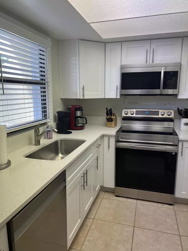 Fort Pierce, FL 34949,2805 N Highway A1a G