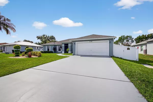 Port Saint Lucie, FL 34984,226 SW Starfish AVE
