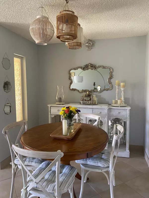 Greenacres, FL 33415,818 Sky Pine WAY E2