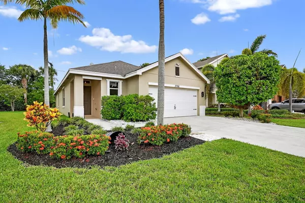 3756 Whitney Park LN, Greenacres, FL 33463