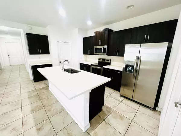 West Palm Beach, FL 33415,6089 Wildfire WAY