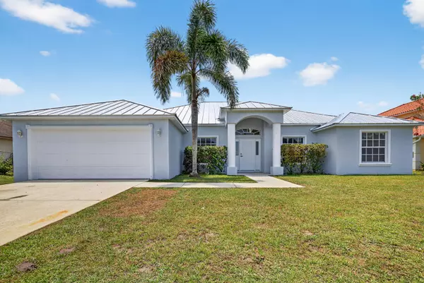 538 SW Nadell AVE, Port Saint Lucie, FL 34953