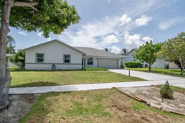 Boca Raton, FL 33432,1318 NW 2nd CIR