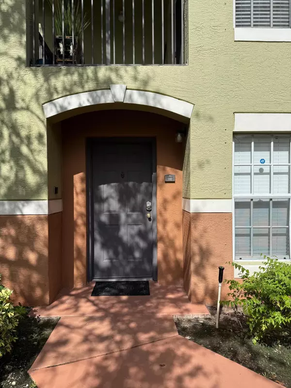 West Palm Beach, FL 33411,10276 Fox Trail Rd S 110