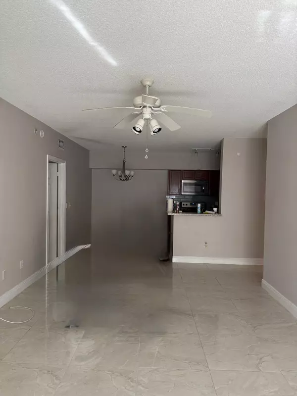 West Palm Beach, FL 33411,10276 Fox Trail Rd S 110