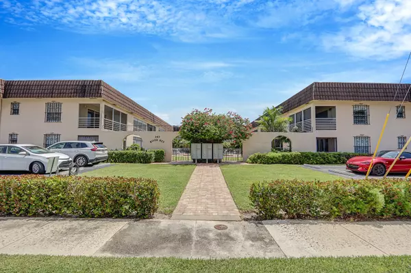 342 Southwind DR 109, North Palm Beach, FL 33408