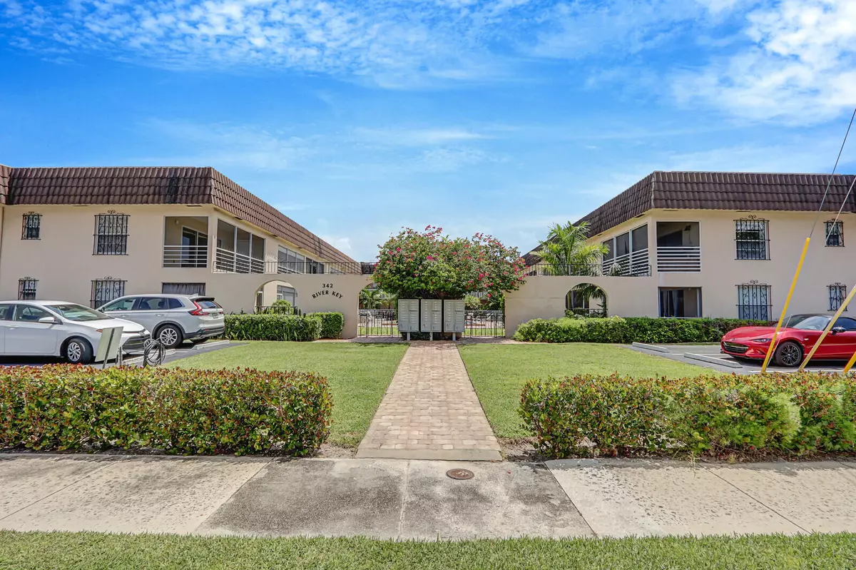 North Palm Beach, FL 33408,342 Southwind DR 109