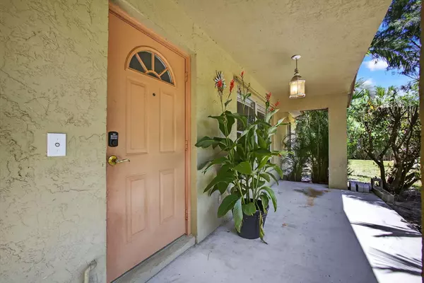 Loxahatchee, FL 33470,16971 W Mayfair DR