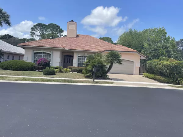 Palm Beach Gardens, FL 33410,13471 Miles Standish Prt