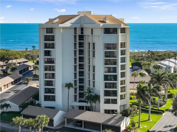 Hutchinson Island, FL 34949,2400 S Ocean DR 4242