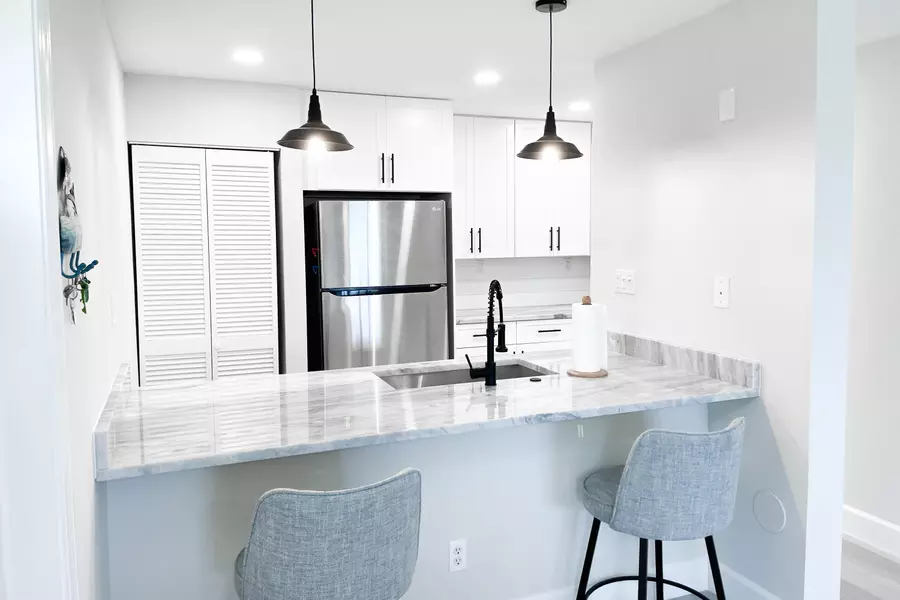1550 S Ocean DR 19, Hutchinson Island, FL 34949