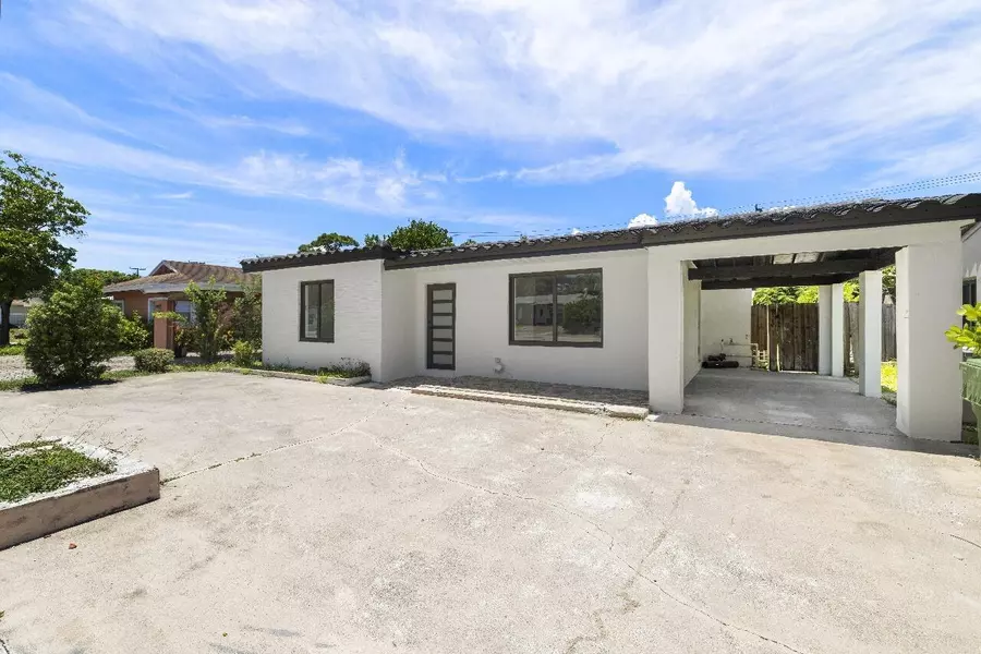 1339 NE 15th AVE, Fort Lauderdale, FL 33304