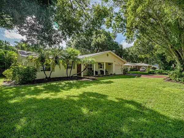 1926 71st AVE, Vero Beach, FL 32966