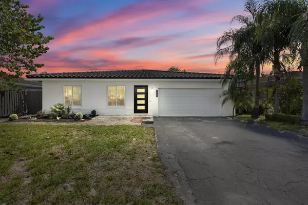 1750 NE 49 ST, Fort Lauderdale, FL 33334