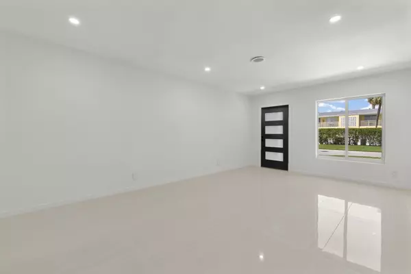 Fort Lauderdale, FL 33334,1750 NE 49 ST