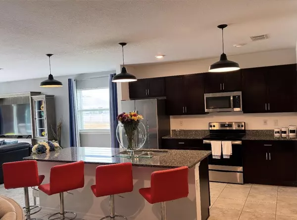 4617 SW Scanavino ST, Port Saint Lucie, FL 34953