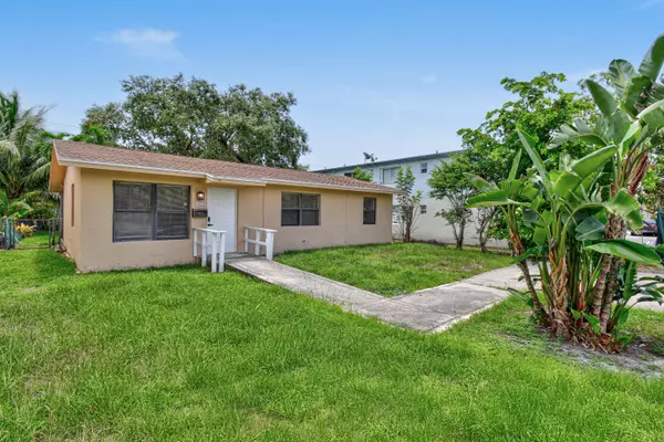 Lake Worth Beach, FL 33460,1422 S N ST