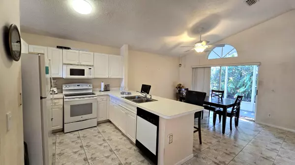 Port Saint Lucie, FL 34986,1212 NW Lombardy DR