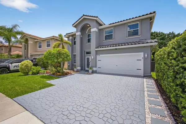 Wellington, FL 33414,3738 Old Lighthouse CIR