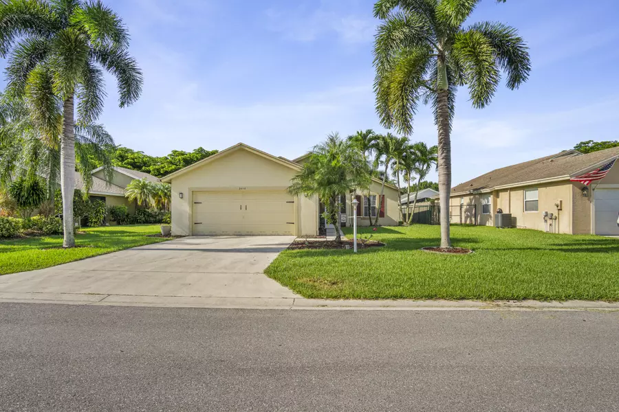 2440 SW Riviera RD, Stuart, FL 34997