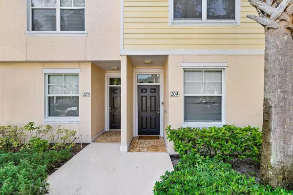 Jupiter, FL 33458,255 Murcia DR 209