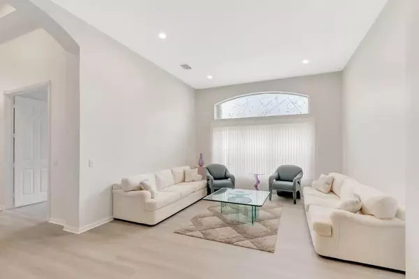 Lake Worth, FL 33467,7566 Pebble Shores Ter TER