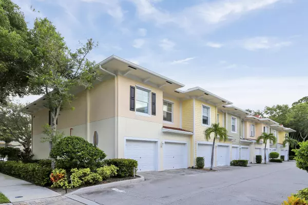 Jupiter, FL 33458,776 Dakota DR 106
