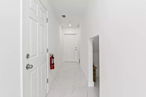 Port Saint Lucie, FL 34953,4498 SW Port Saint Lucie BLVD 4540