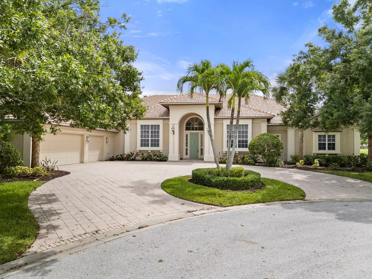 Port Saint Lucie, FL 34986,1419 SW Blue  Bird CV