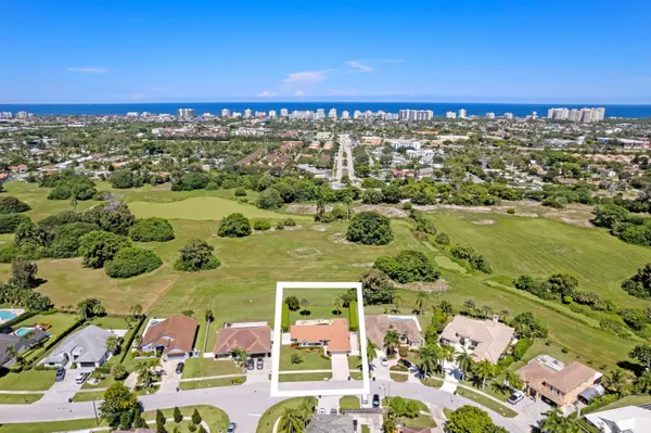 Boca Raton, FL 33487,7598 Fairway TRL
