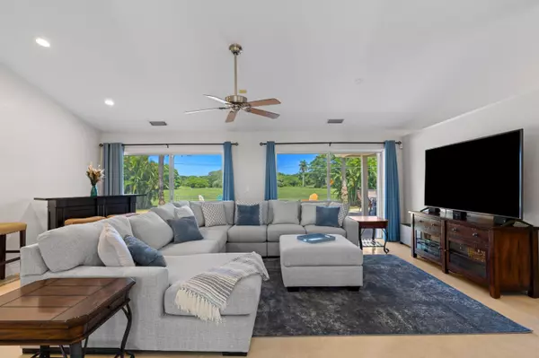 Boca Raton, FL 33487,7598 Fairway TRL