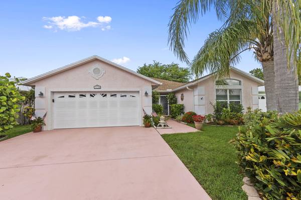 14196 Cisne CIR, Fort Pierce, FL 34951