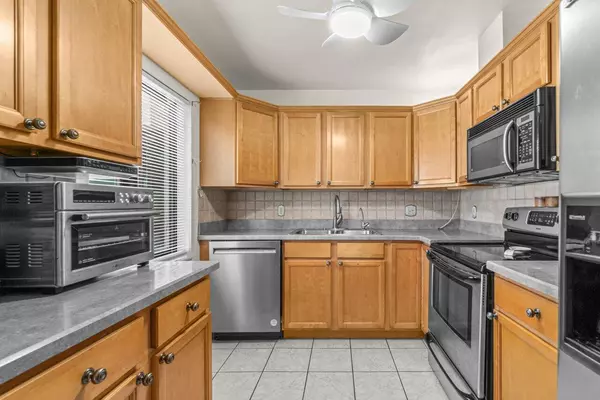 Palm Beach Gardens, FL 33418,77 N Ironwood WAY