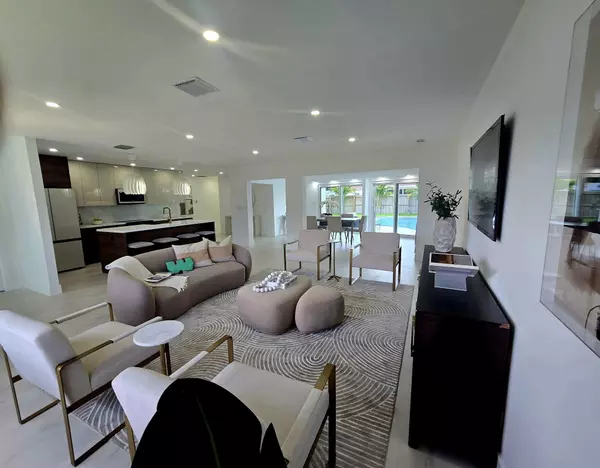 Boca Raton, FL 33486,641 NW 15th AVE