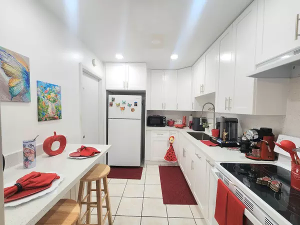 Lake Worth, FL 33467,7235 Pine Bluff DR