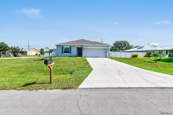 Port Saint Lucie, FL 34953,133 S Wakefield CIR
