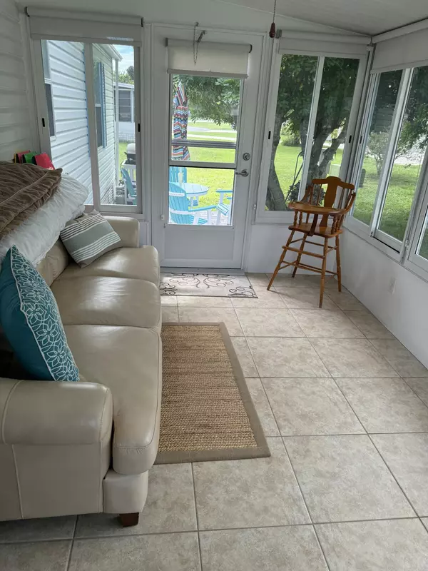 Fort Pierce, FL 34982,5680 Boca Chica CT