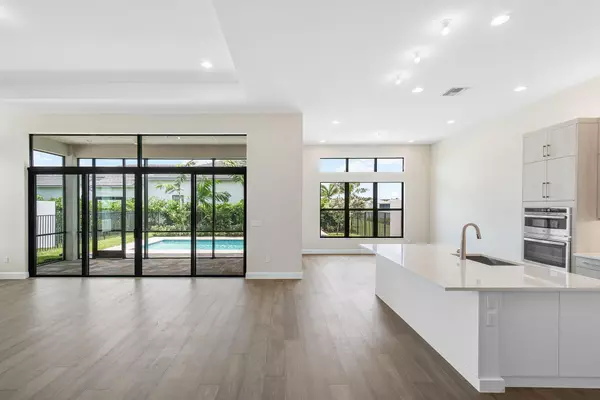 Boynton Beach, FL 33473,9845 Turning Bluff LN