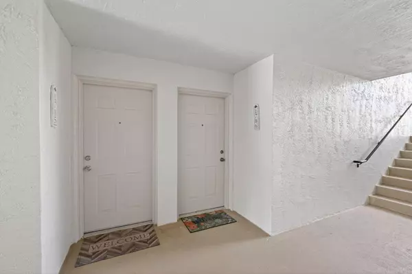 Royal Palm Beach, FL 33411,1700 S Crestwood CT 1706