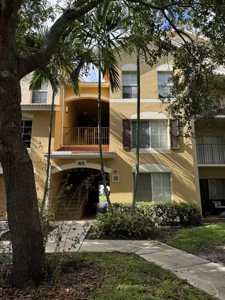 4151 San Marino BLVD 308, West Palm Beach, FL 33409