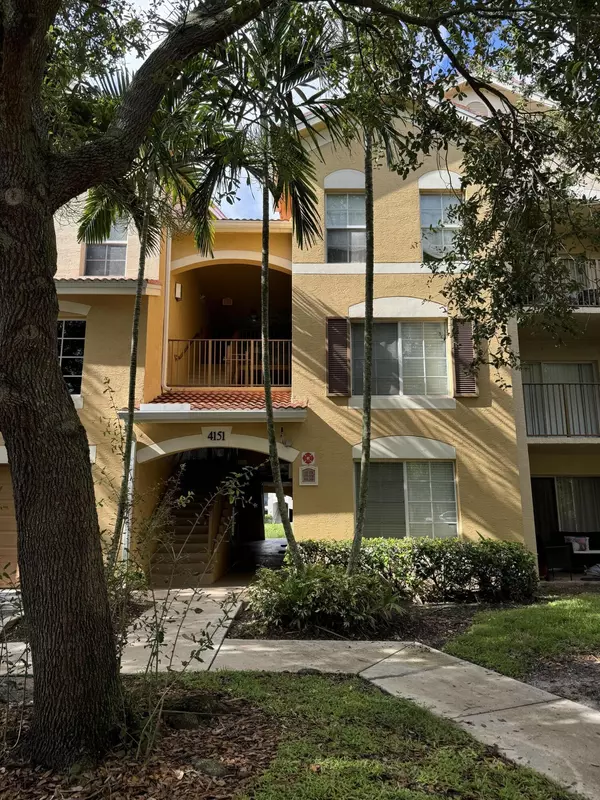 4151 San Marino BLVD 308, West Palm Beach, FL 33409